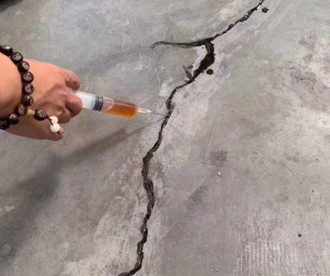大路镇混凝土裂缝修补技术详解​